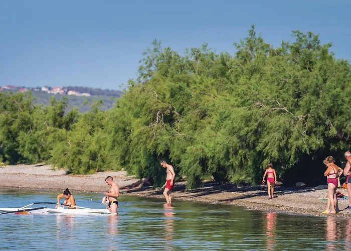 1 Bedroom Cozy In アパート *